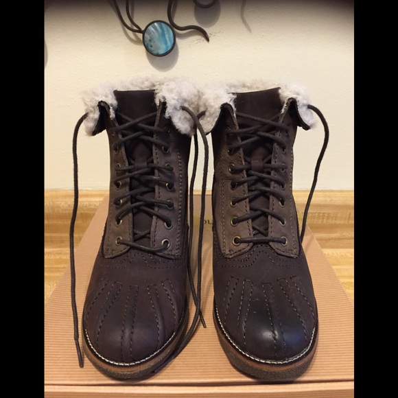 NWT~Bussola Norway Duck Boots In Leather & Sherpa - Picture 4 of 8